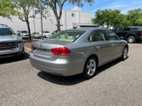 Used 2013 Volkswagen Passat TDI SE image 3