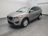 Used 2017 Kia Sorento LX image 2