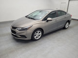 Used 2017 Chevrolet Cruze LT image 2