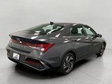 New 2025 Hyundai Elantra SEL image 3