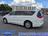 Used 2017 Chrysler Pacifica Touring-L image 6