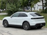 Certified 2025 Porsche Macan Electric image 3