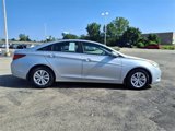 Used 2012 Hyundai Sonata GLS image 2
