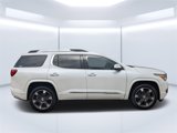 Used 2017 GMC Acadia Denali w/ Technology Package image 2