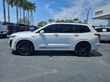 Used 2022 Cadillac XT6 Premium Luxury w/ Technology Package image 2