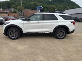 New 2025 Ford Explorer Active image 2