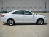 Used 2010 Toyota Camry LE image 4