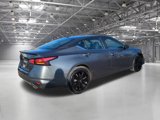 Used 2022 Nissan Altima 2.5 SR w/ Midnight Edition Package image 6