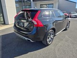 Used 2018 Volvo V60 T5 Cross Country image 3