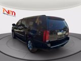 Used 2007 Cadillac Escalade ESV AWD image 3