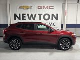 New 2025 Chevrolet Trax RS w/ Sunroof Package image 3