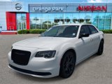 Used 2020 Chrysler 300 Touring w/ Sport Appearance Package image 4