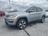 Used 2018 Jeep Compass Latitude w/ Popular Equipment Group image 3