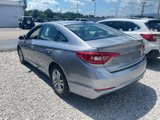 Used 2015 Hyundai Sonata SE image 6