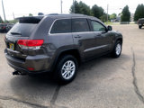 Used 2018 Jeep Grand Cherokee Laredo image 3