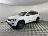 Used 2017 Jeep Grand Cherokee Limited w/ Trailer Tow Group IV image 4
