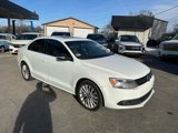 Used 2014 Volkswagen Jetta SEL image 3
