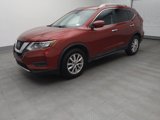 Used 2018 Nissan Rogue SV image 2