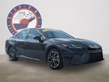 Used 2025 Toyota Camry XLE image 2