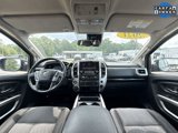 Used 2021 Nissan Titan SV w/ SV Convenience Package image 5