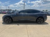 Used 2019 Tesla Model 3 Standard Range image 4