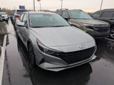 Certified 2022 Hyundai Elantra SEL w/ Cargo Package image 3