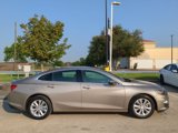 Used 2023 Chevrolet Malibu LT image 2