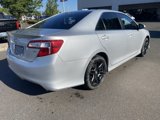 Used 2014 Toyota Camry SE image 2
