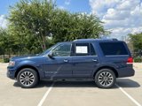 Used 2015 Lincoln Navigator 2WD image 4