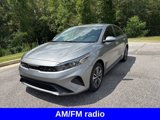 Used 2024 Kia Forte LXS image 3