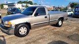 Used 2000 GMC Sierra 1500 SL w/ Convenience Group image 2