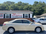 Used 2010 Toyota Camry LE image 4