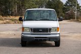 Used 2007 Ford E-350 and Econoline 350 XLT image 2