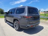 Used 2022 Jeep Wagoneer Series III w/ Premium Group I image 2