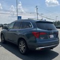 Used 2017 Honda Pilot Touring image 3