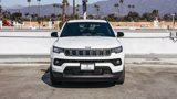 New 2025 Jeep Compass Latitude image 3