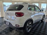 New 2025 Hyundai Venue SEL image 4