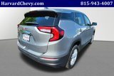 Used 2024 GMC Terrain SLE image 4