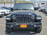 Certified 2021 Jeep Gladiator Overland image 2