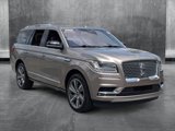 Used 2019 Lincoln Navigator Reserve image 3