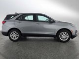 Used 2023 Chevrolet Equinox LS image 6