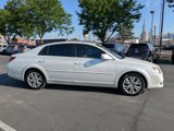 Used 2008 Toyota Avalon XLS image 2