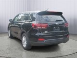Used 2020 Kia Sorento LX image 3