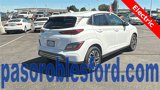 Used 2023 Hyundai Kona SE image 3
