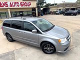 Used 2017 Dodge Grand Caravan SXT image 3