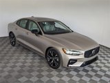 New 2024 Volvo S60 B5 Core image 2