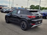 Used 2022 Chevrolet TrailBlazer LT w/ Convenience Package image 5