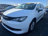 Used 2022 Chrysler Voyager LX image 5