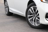 Used 2018 Honda Accord Touring image 3