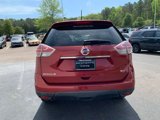 Used 2015 Nissan Rogue SV image 6